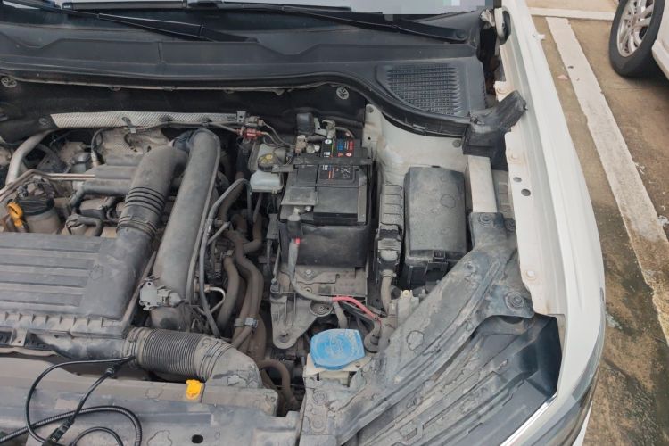 Used Volkswagen Tharu 2019 280TSI Two-Wheel Drive Comfort Edition China V Standard Engine Bay Left
