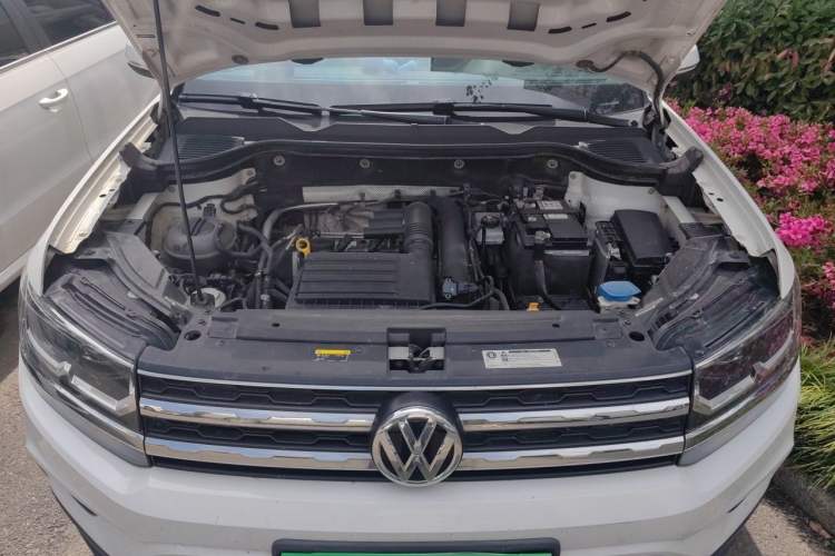 Used Volkswagen Tharu 2019 280TSI Two-Wheel Drive Luxury Version China VI Standard Engine Bay