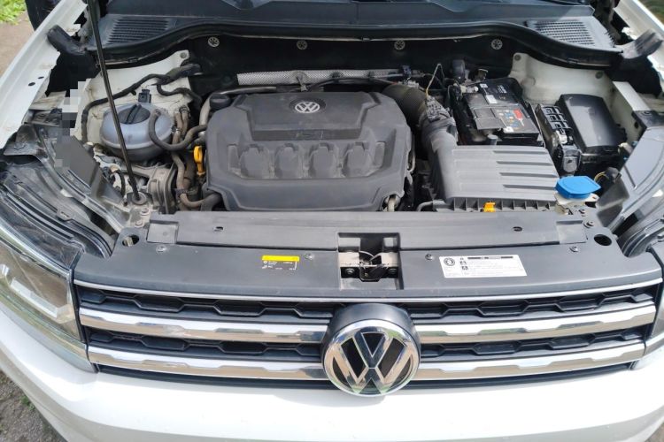 Used Volkswagen Tharu 2019 330TSI Four-Wheel Drive Luxury Edition China VI Standard Engine Bay