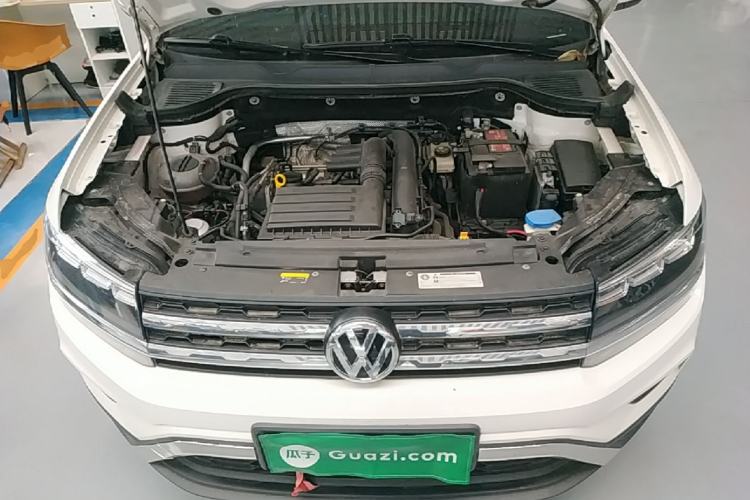 Used Volkswagen Tharu 2019 280TSI Two-Wheel Drive Trend Edition China VI Standard Engine Bay
