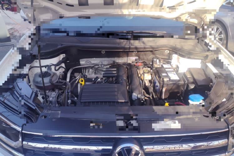 Used Volkswagen Tharu 2019 280TSI Two-Wheel Drive Luxury Version China VI Standard Engine Bay