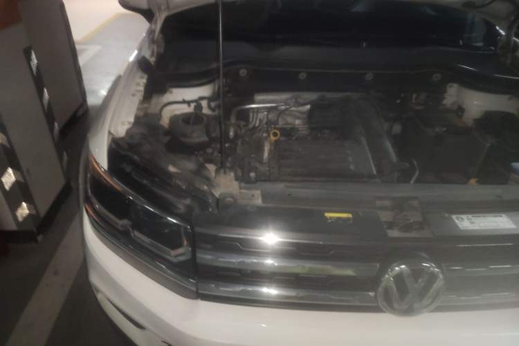 Used Volkswagen Tharu 2019 280TSI Two-Wheel Drive Luxury Version China VI Standard Engine Bay Right