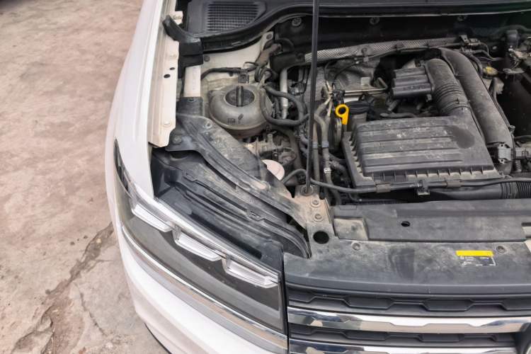 Used Volkswagen Tharu 2019 280TSI Two-Wheel Drive Trend Edition China VI Standard Engine Bay Right