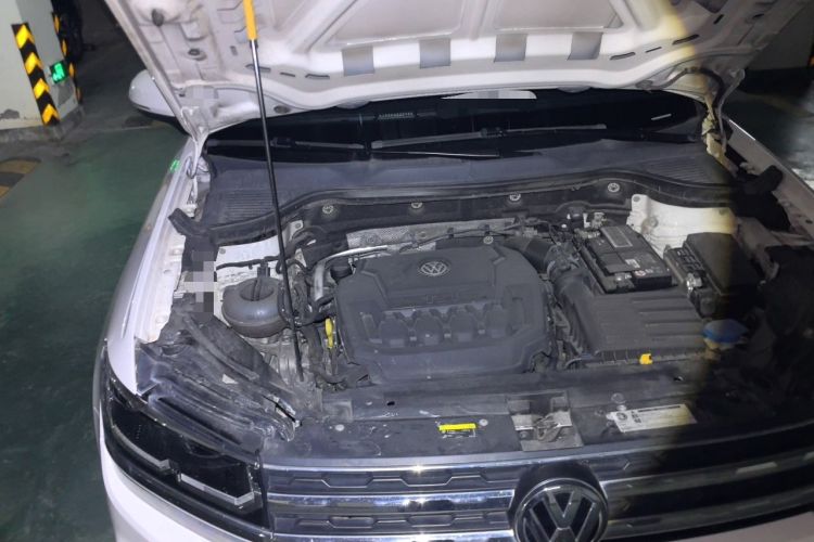 Used Volkswagen Tharu 2019 330TSI Four-Wheel Drive Luxury Edition China VI Standard Engine Bay Right