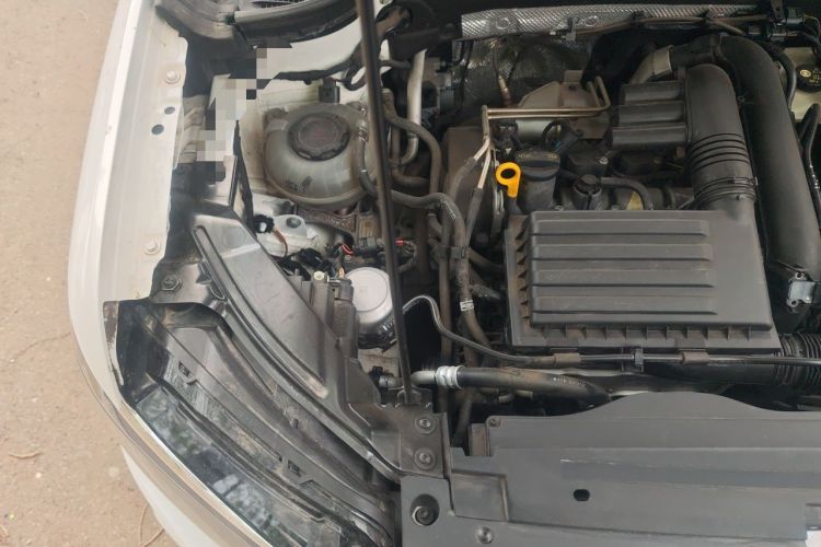 Used Volkswagen Tharu 2019 280TSI Two-Wheel Drive Trend Edition China VI Standard Engine Bay Right