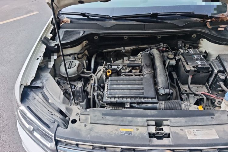 Used Volkswagen Tharu 2019 280TSI Two-Wheel Drive Luxury Edition China V Standard Engine Bay Right
