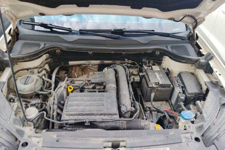 Used Volkswagen Tharu 2019 280TSI Two-Wheel Drive Comfort Edition China VI Standard Engine Bay