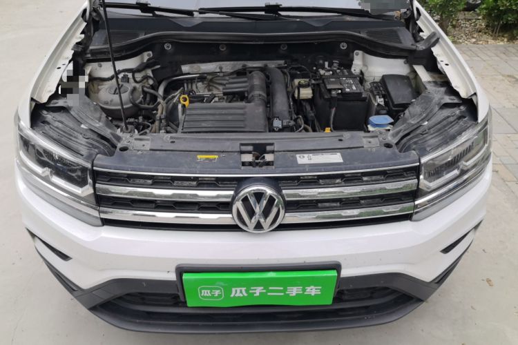 Used Volkswagen Tharu 2019 280TSI Two-Wheel Drive Luxury Version China VI Standard Engine Bay