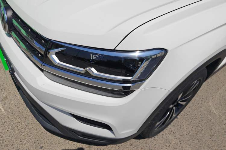 Used Volkswagen Tharu 2019 280TSI Two-Wheel Drive Luxury Edition China V Standard Exterior 4