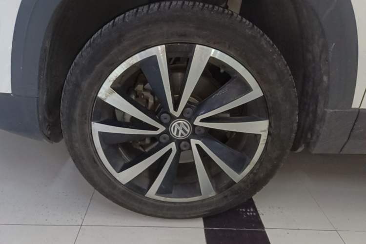Used Volkswagen Tharu 2019 280TSI Two-Wheel Drive Luxury Version China VI Standard Exterior 4