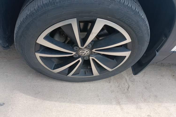 Used Volkswagen Tharu 2019 280TSI Two-Wheel Drive Luxury Version China VI Standard Exterior 4