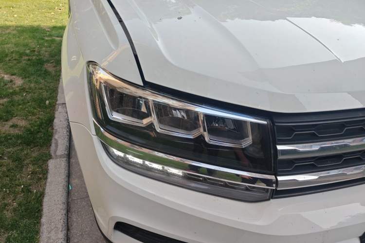 Used Volkswagen Tharu 2019 280TSI Two-Wheel Drive Trend Edition China VI Standard Exterior 6