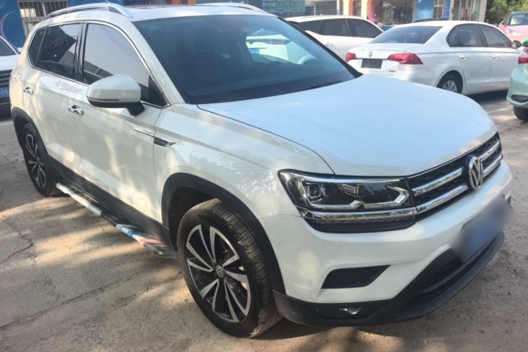 Used Volkswagen Tharu 2019 280TSI Two-Wheel Drive Luxury Edition China V Standard Front Right 45 Deg