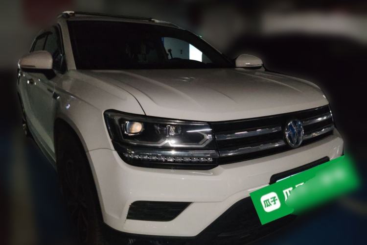 Used Volkswagen Tharu 2019 280TSI Two-Wheel Drive Luxury Version China VI Standard Front Right 45 Deg