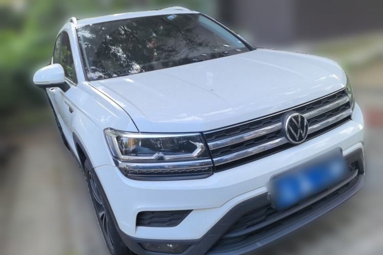Used Volkswagen Tharu 2019 280TSI Two-Wheel Drive Luxury Version China VI Standard Front Right 45 Deg