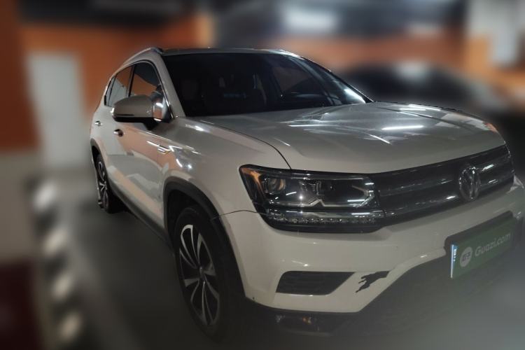 Used Volkswagen Tharu 2019 280TSI Two-Wheel Drive Luxury Version China VI Standard Front Right 45 Deg
