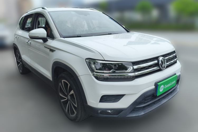 Used Volkswagen Tharu 2019 280TSI Two-Wheel Drive Luxury Edition China V Standard Front Right 45 Deg