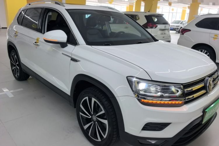 Used Volkswagen Tharu 2019 280TSI Two-Wheel Drive Luxury Version China VI Standard Front Right 45 Deg