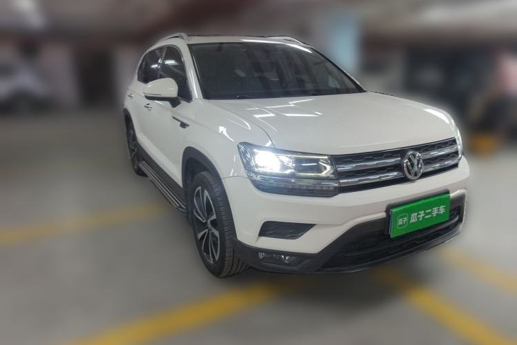 Used Volkswagen Tharu 2019 280TSI Two-Wheel Drive Luxury Edition China V Standard Front Right 45 Deg