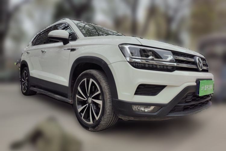 Used Volkswagen Tharu 2019 280TSI Two-Wheel Drive Luxury Version China VI Standard Front Right 45 Deg