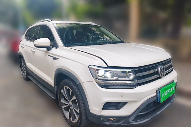 Used Volkswagen Tharu 2019 280TSI Two-Wheel Drive Luxury Edition China V Standard Front Right 45 Deg