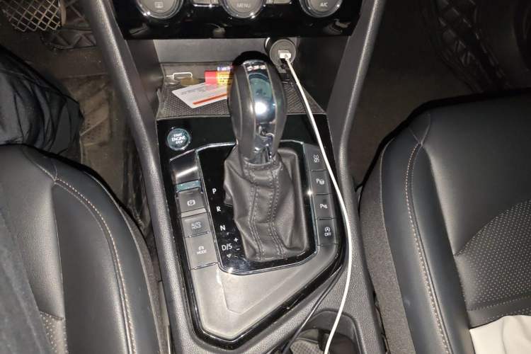 Used Volkswagen Tharu 2019 280TSI Two-Wheel Drive Flagship Edition China V Standard Gear Lever