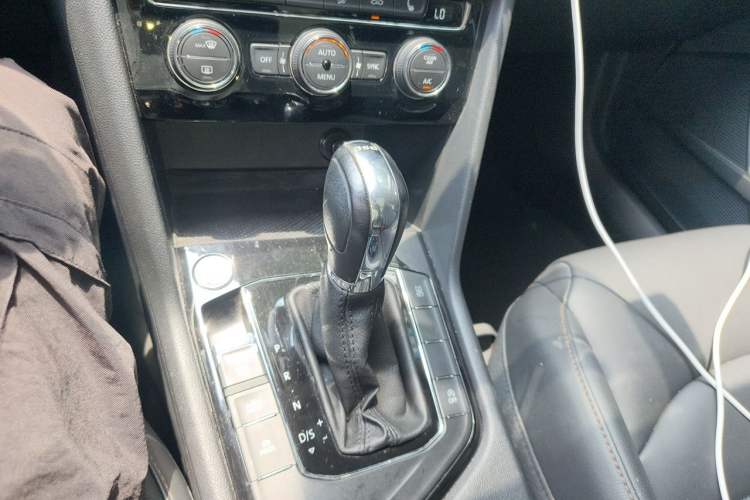 Used Volkswagen Tharu 2019 330TSI Four-Wheel Drive Luxury Edition China VI Standard Gear Lever