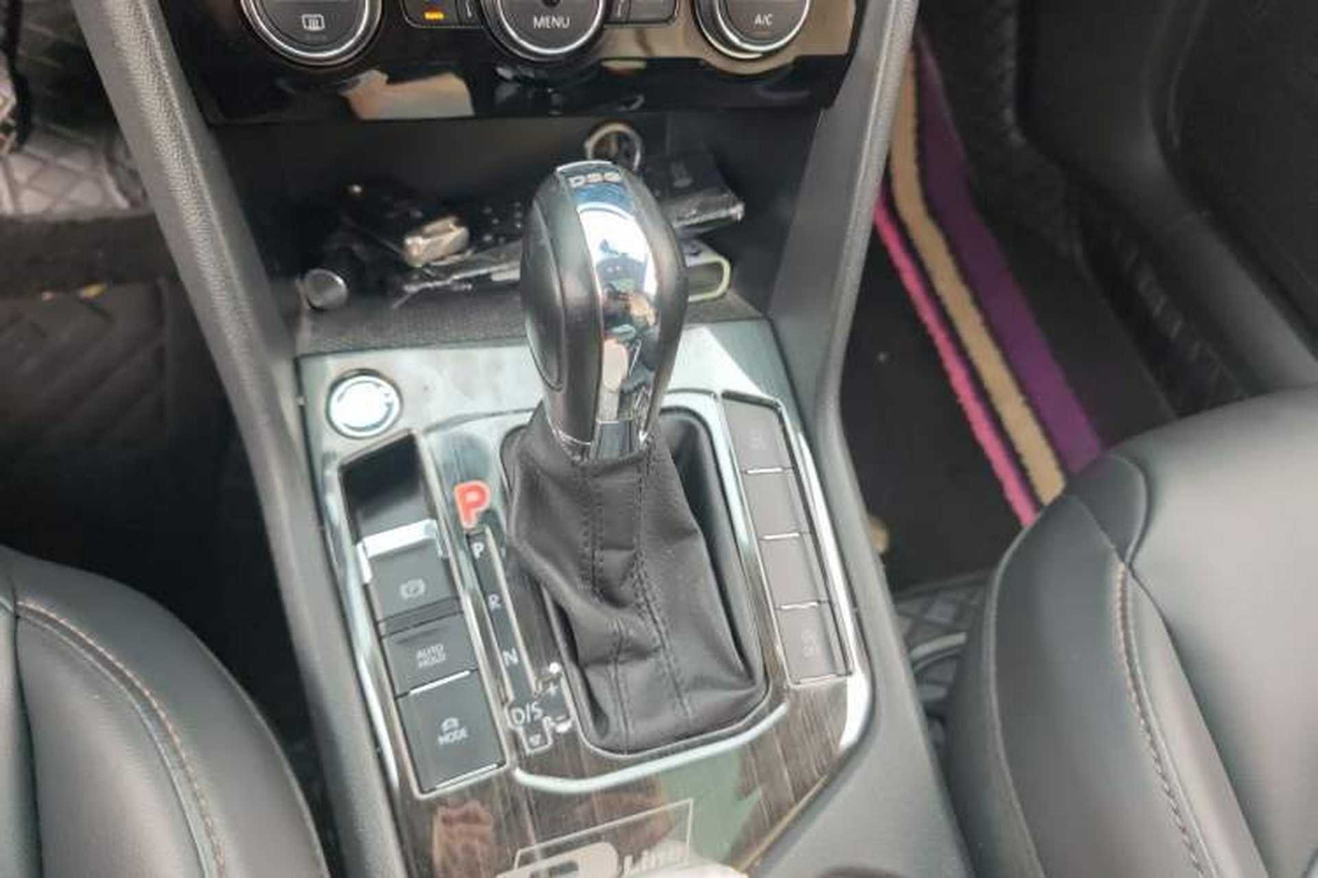 Used Volkswagen Tharu 2019 280TSI Two-Wheel Drive Luxury Version China VI Standard Gear Lever