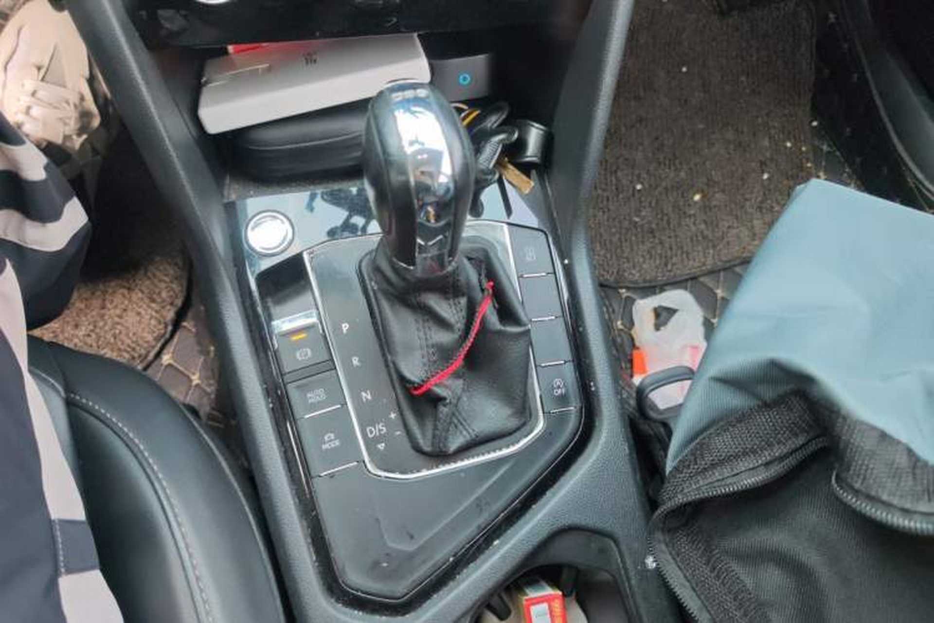 Used Volkswagen Tharu 2019 280TSI Two-Wheel Drive Luxury Version China VI Standard Gear Lever