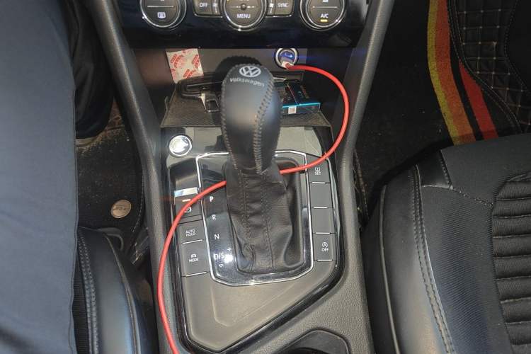 Used Volkswagen Tharu 2019 280TSI Two-Wheel Drive Luxury Edition China V Standard Gear Lever