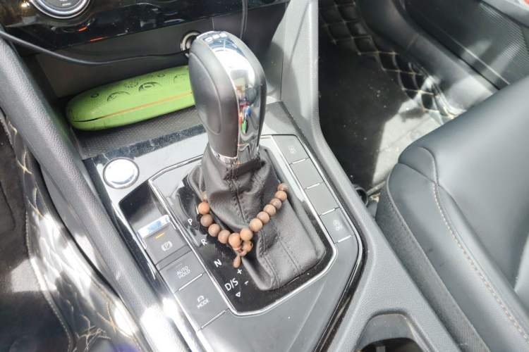 Used Volkswagen Tharu 2019 330TSI Four-Wheel Drive Luxury Edition China VI Standard Gear Lever