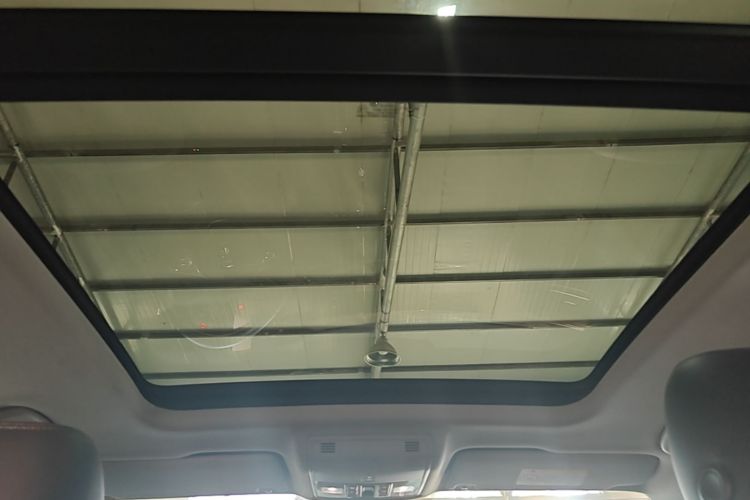 Used Volkswagen Tharu 2019 280TSI Two-Wheel Drive Luxury Version China VI Standard Headliner