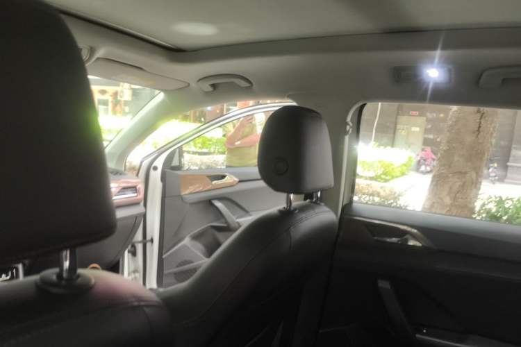 Used Volkswagen Tharu 2019 280TSI Two-Wheel Drive Luxury Edition China V Standard Headliner