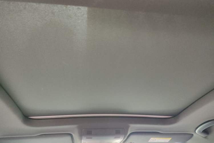 Used Volkswagen Tharu 2019 280TSI Two-Wheel Drive R-Line China VI Standard Headliner