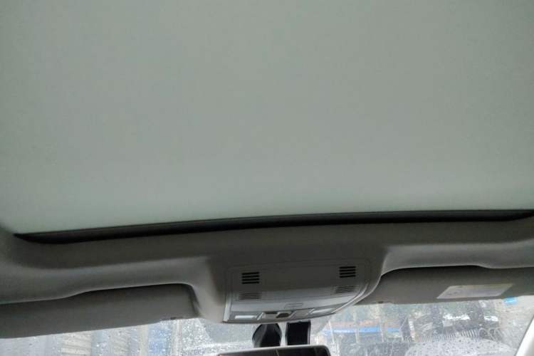 Used Volkswagen Tharu 2019 280TSI Two-Wheel Drive Comfort Edition China VI Standard Headliner