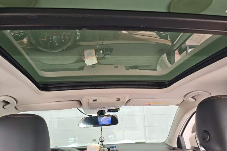 Used Volkswagen Tharu 2019 280TSI Two-Wheel Drive Comfort Edition China VI Standard Headliner