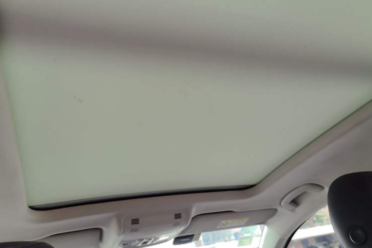 Used Volkswagen Tharu 2019 280TSI Two-Wheel Drive Comfort Edition China VI Standard Headliner