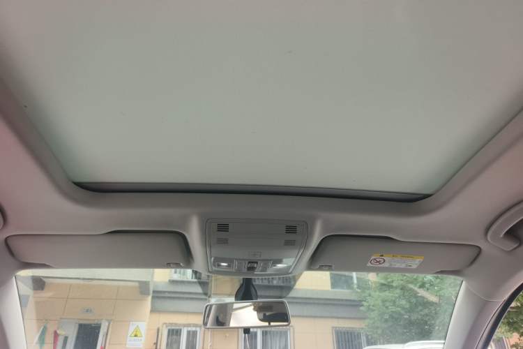 Used Volkswagen Tharu 2019 280TSI Two-Wheel Drive Comfort Edition China VI Standard Headliner