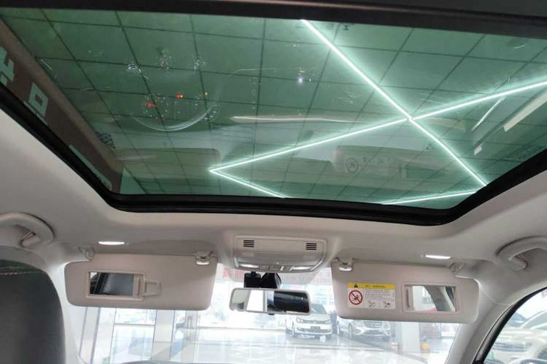 Used Volkswagen Tharu 2019 330TSI Four-Wheel Drive Luxury Edition China VI Standard Headliner