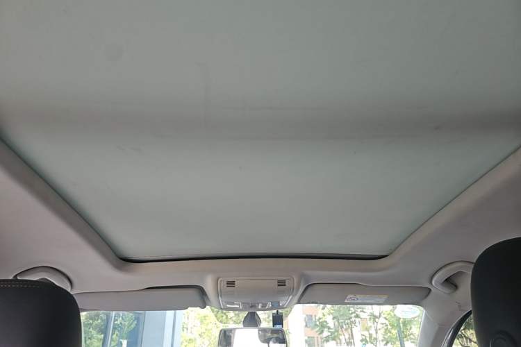 Used Volkswagen Tharu 2019 280TSI Two-Wheel Drive Comfort Edition China VI Standard Headliner
