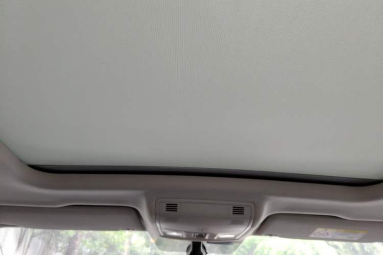 Used Volkswagen Tharu 2019 280TSI Two-Wheel Drive Flagship Version China VI Standard Headliner