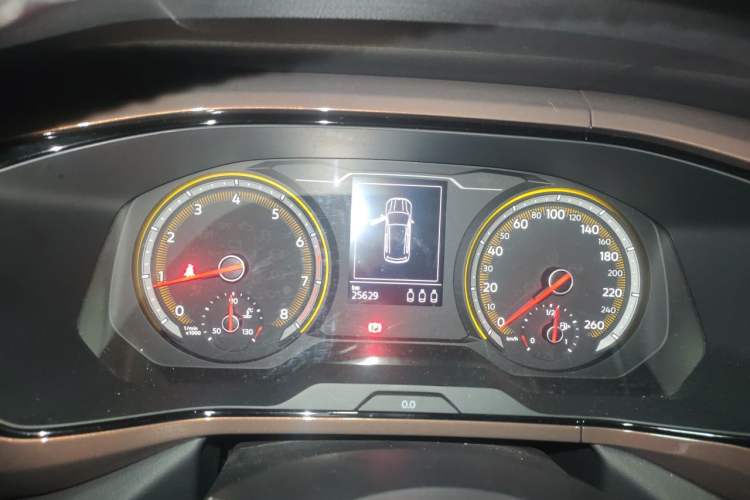 Used Volkswagen Tharu 2019 280TSI Two-Wheel Drive Luxury Version China VI Standard Instrument Cluster