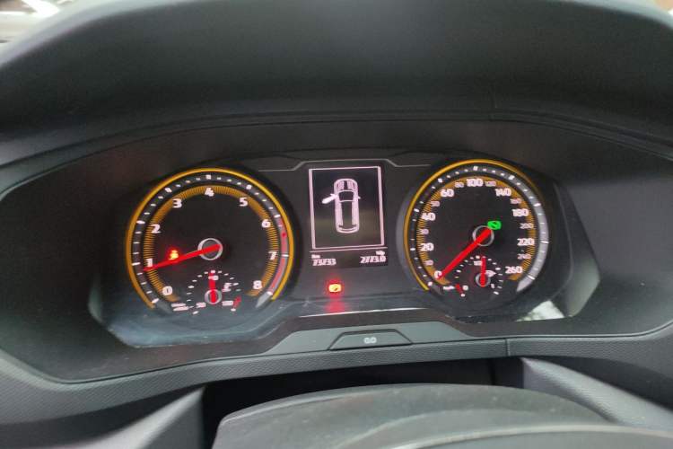 Used Volkswagen Tharu 2019 280TSI Two-Wheel Drive Trend Edition China VI Standard Instrument Cluster