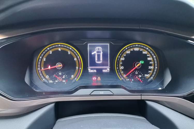 Used Volkswagen Tharu 2019 280TSI Two-Wheel Drive Luxury Version China VI Standard Instrument Cluster