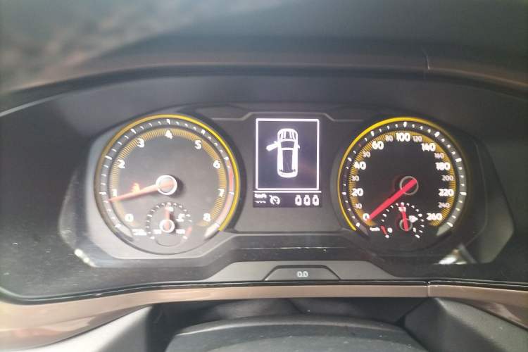 Used Volkswagen Tharu 2019 280TSI Two-Wheel Drive Luxury Version China VI Standard Instrument Cluster