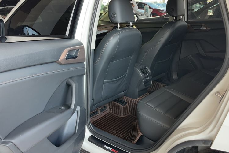 Used Volkswagen Tharu 2019 280TSI Two-Wheel Drive Comfort Edition China VI Standard Interior 3
