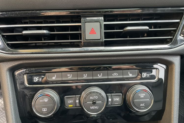 Used Volkswagen Tharu 2019 330TSI Four-Wheel Drive Luxury Edition China VI Standard Interior 3