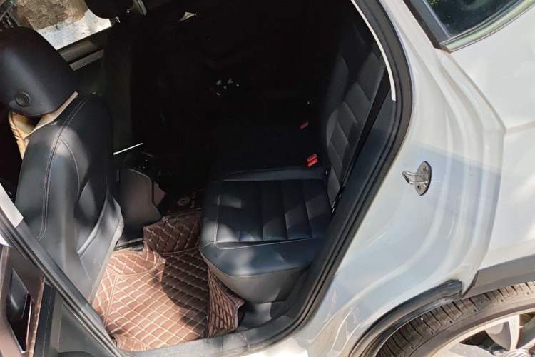 Used Volkswagen Tharu 2019 280TSI Two-Wheel Drive Comfort Edition China VI Standard Interior 4