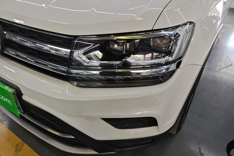 Used Volkswagen Tharu 2019 330TSI Four-Wheel Drive Luxury Edition China VI Standard Left Front Headlight