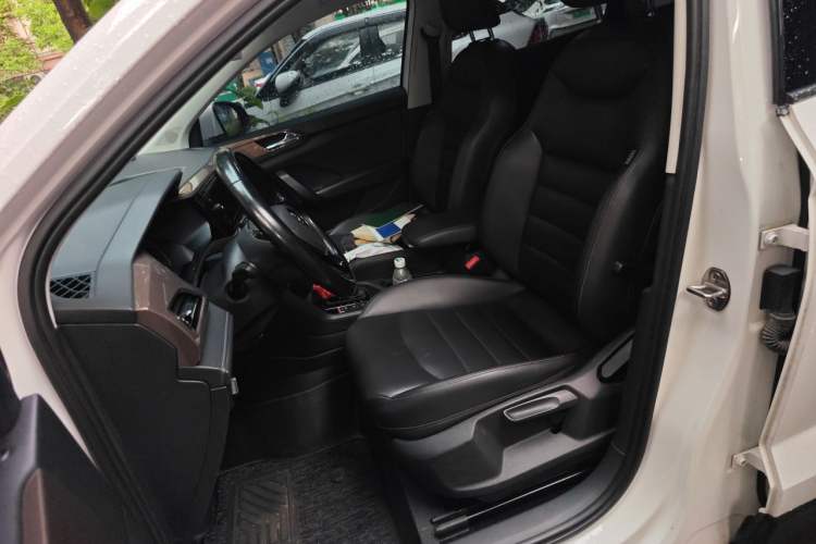 Used Volkswagen Tharu 2019 280TSI Two-Wheel Drive Luxury Version China VI Standard Left Front Seat